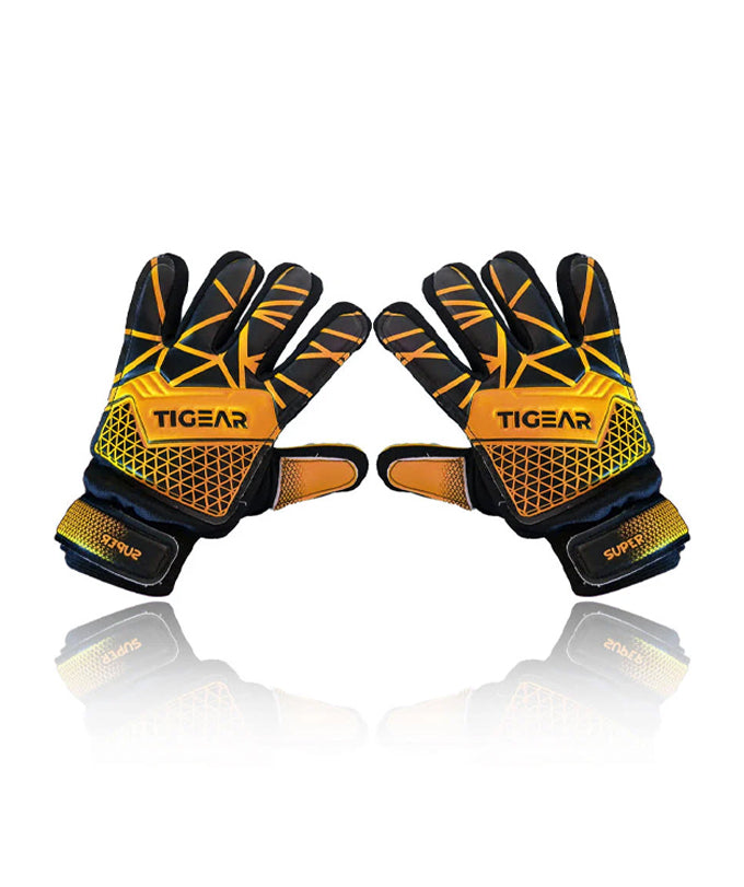 Kids Goalkeeper Gloves In UK
