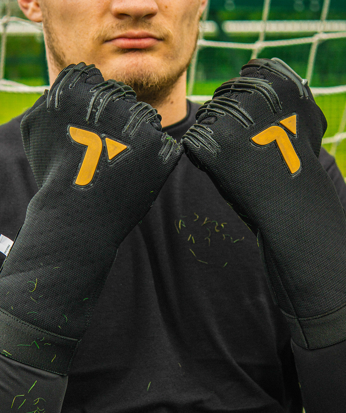 Nova Goalkeeper Gloves