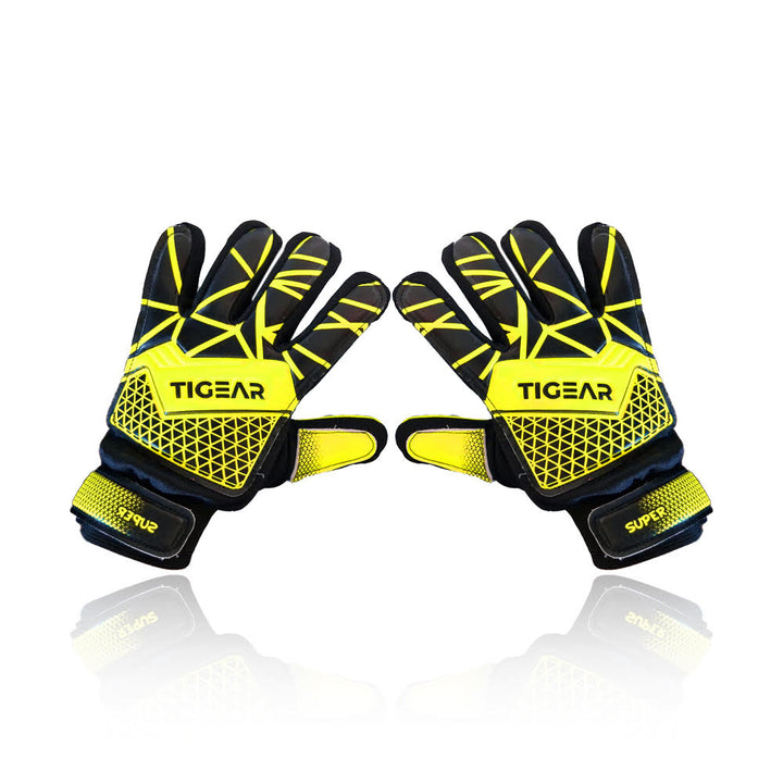 Kids Goalkeeper Gloves In UK